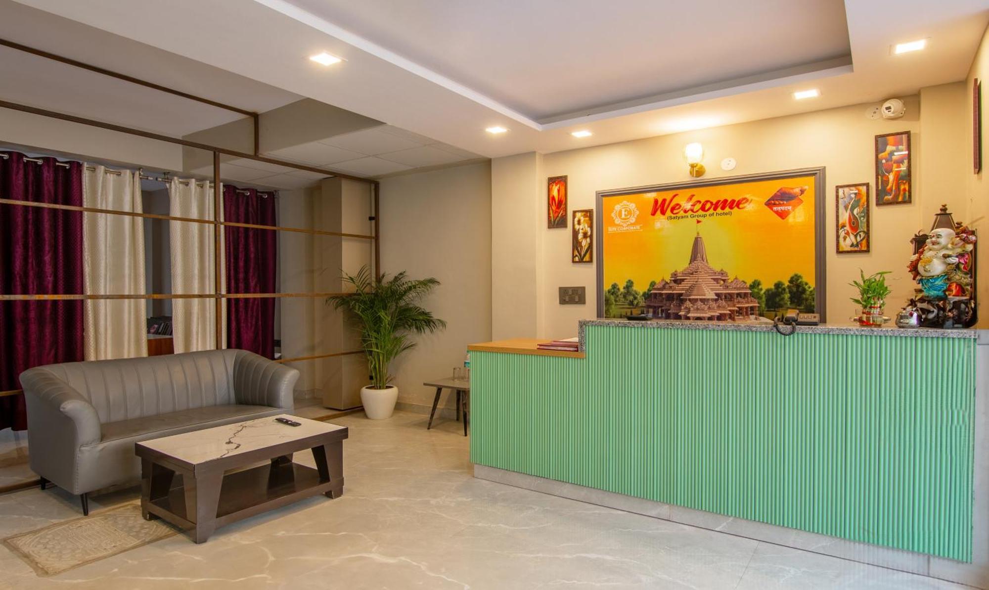 Treebo Elite Corporate, Sector 62 Hotel Noida Eksteriør billede